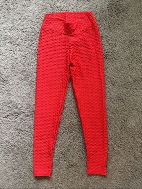 Women's Textured Red High-Waist Leggings